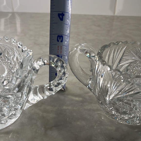 Vintage pressed glass cream and sugar bowl - Picture 6 of 6